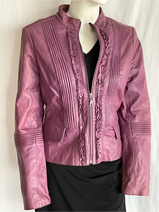Danier Jackets & Blazers - Danier Genuine Leather Plum Mauve Ruffle Zip Jacket | Pintuck Moto S
